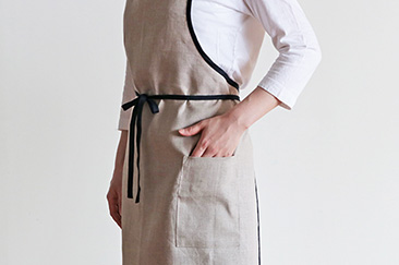 fog linen work　フォグリネンワーク　パイピングエプロン