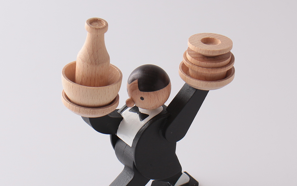 KIKKERLAND キッカーランド Don't Tip The Waiter Stacking Game