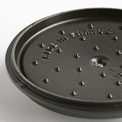 Staub ピコ・ココット ラウンド(ブラック)