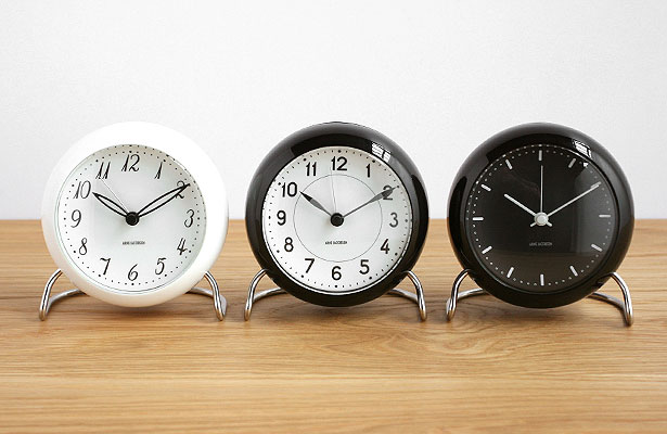 Arne Jacobsen テーブルクロック アラーム