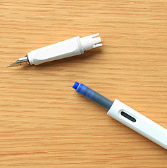 LAMY Safari 万年筆